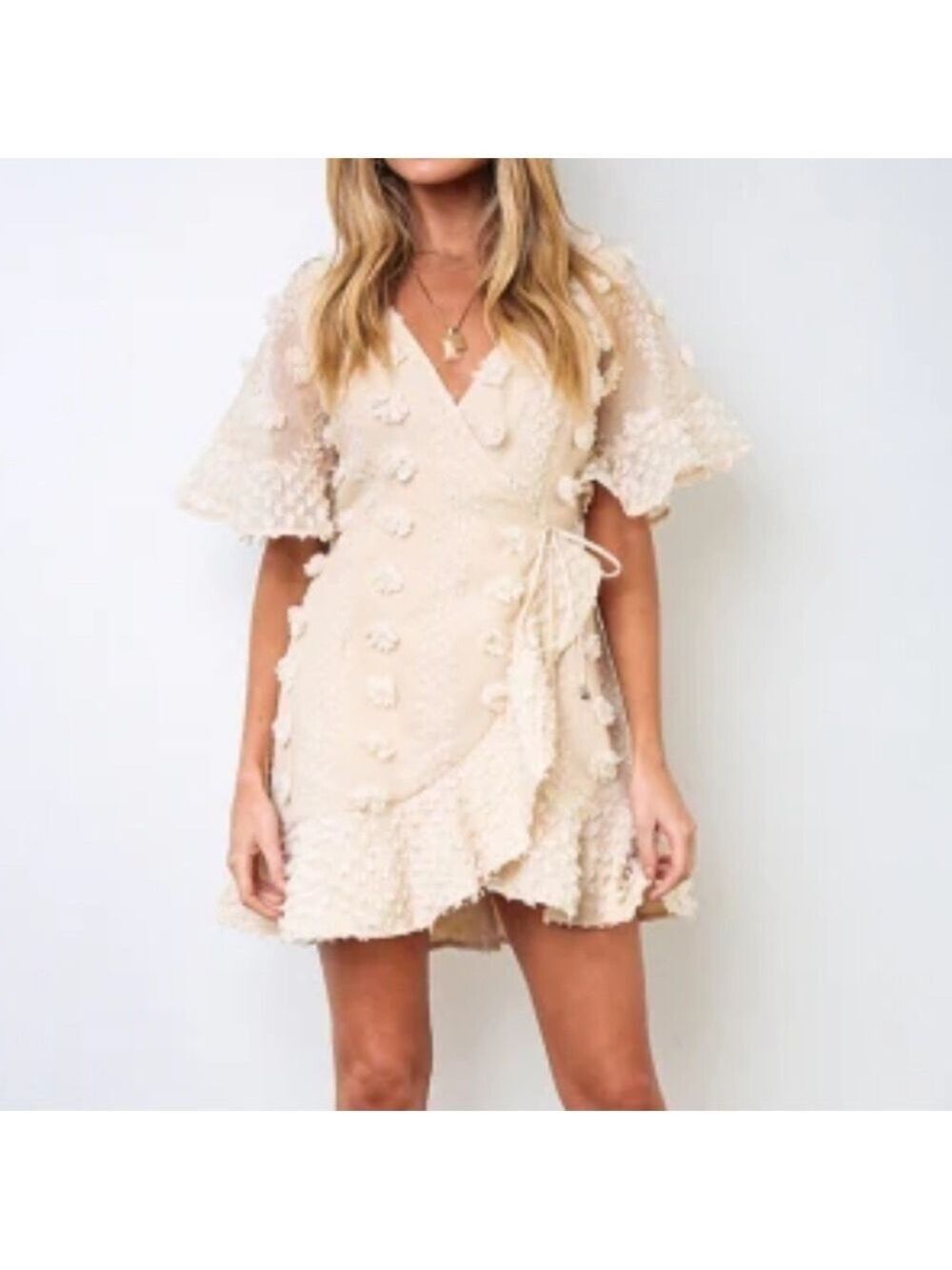 SOUTHERN FRIED CHICS Chasing Memories Dress Wraparound Floral Appliqués Ivory XS